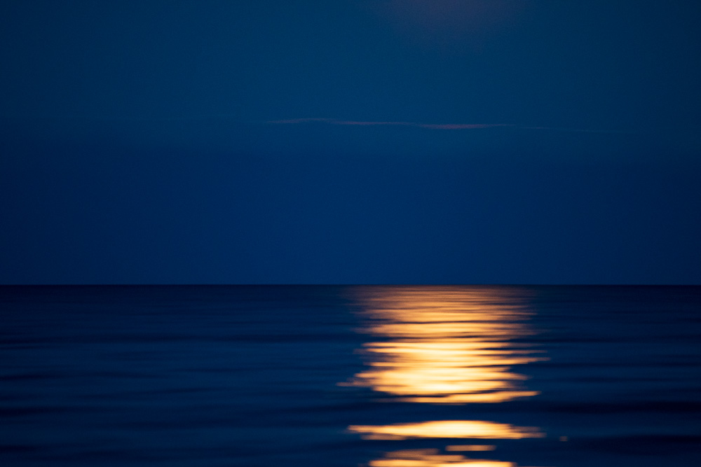 Lake Michigan, facing east, 2021.